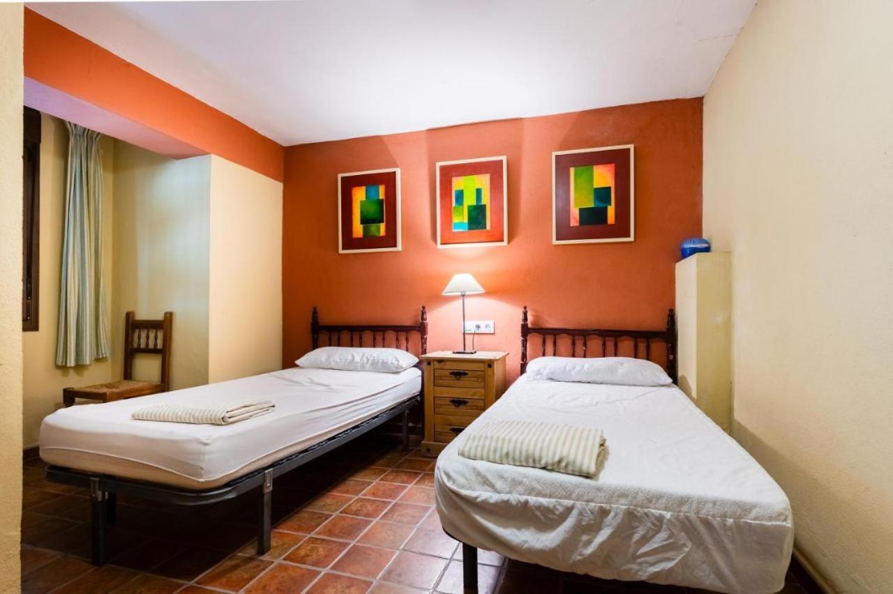 Orilla Del Hueznar Ferienhaus *